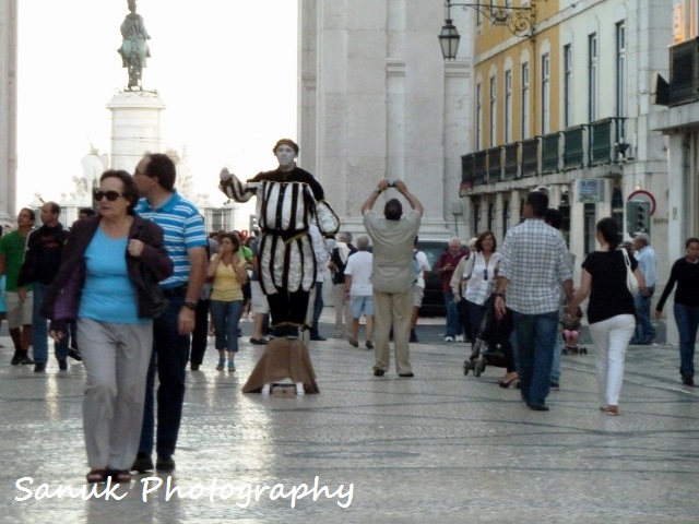 Another living statue in Lisbon, Portugal